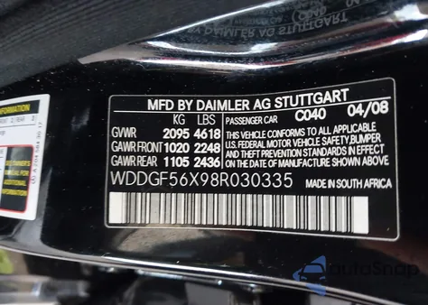 2008 Mercedes-Benz C 350 Sport z USA, uszkodzony, nr VIN WDDGF56X98R030335